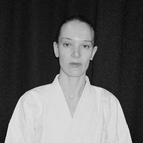 Therese Zoekende portret ki club.cool karate Amsterdam